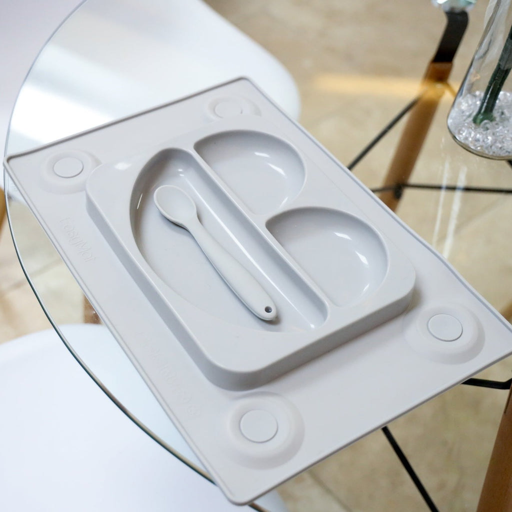 EasyTots EasyMat Original: Toddler Suction Placemat & Spoon